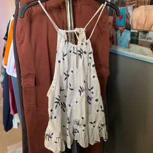 dainty floral halter top